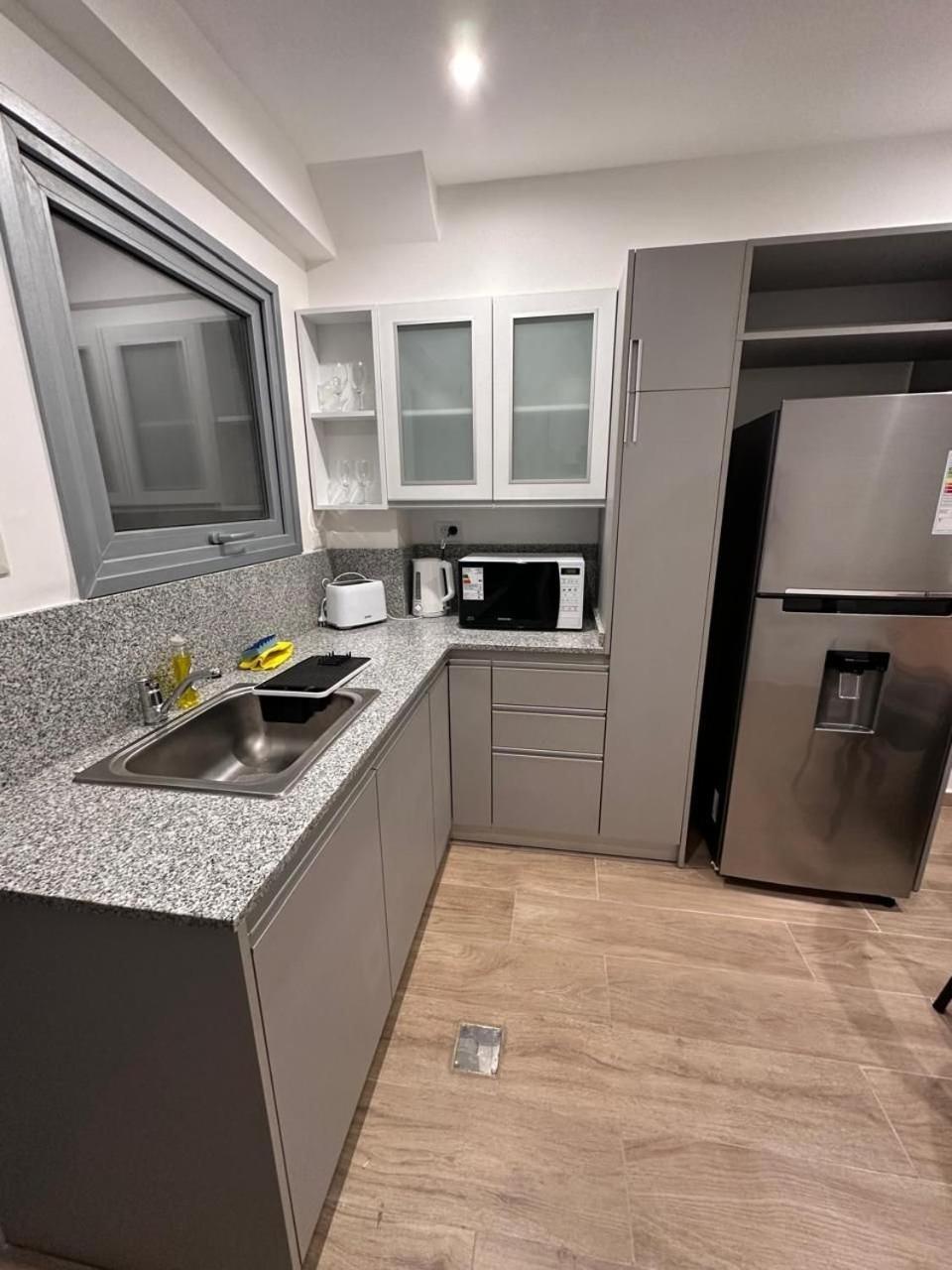 Aunaisin - Apartamentos 9 De Julio 52 Ushuaia Eksteriør bilde
